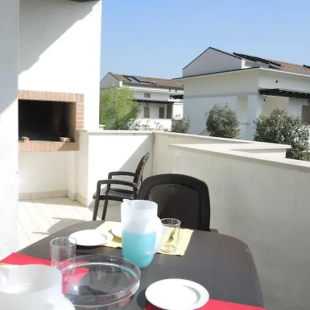 Apartment Warm With Swimming Pool In A Village Bibione