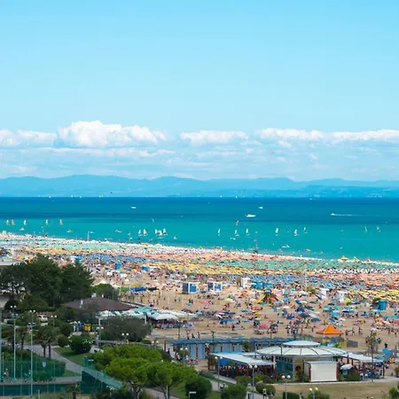 Apartment Warm With Swimming Pool In A Village Bibione
